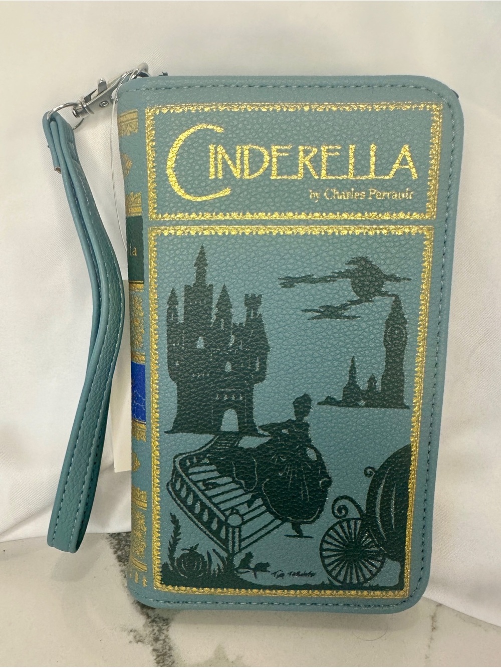 Cinderella LE Book Wallet Wristlet RFID Fairy Tale Wallet NWT